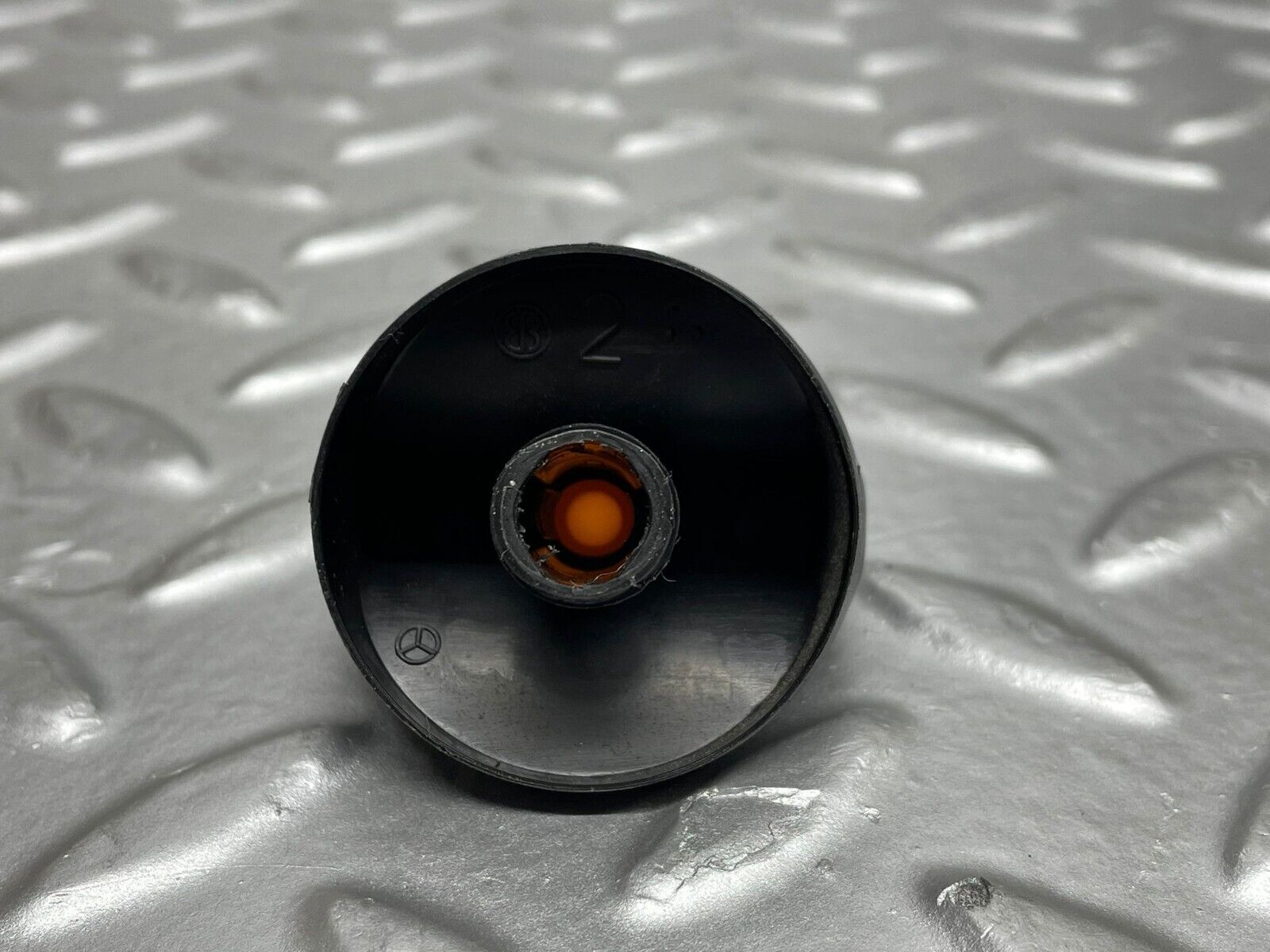 38680 Mercedes-Benz W201 190E 2.6L Headlight Switch Knob
