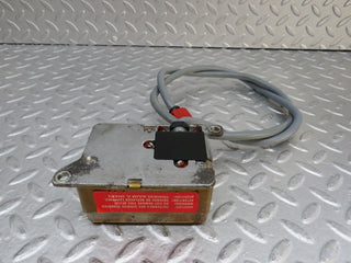 37004 Mercedes-Benz C126 420SEC Coupe Crash Sensor RS-SRS Bosch 0285001005 124820511