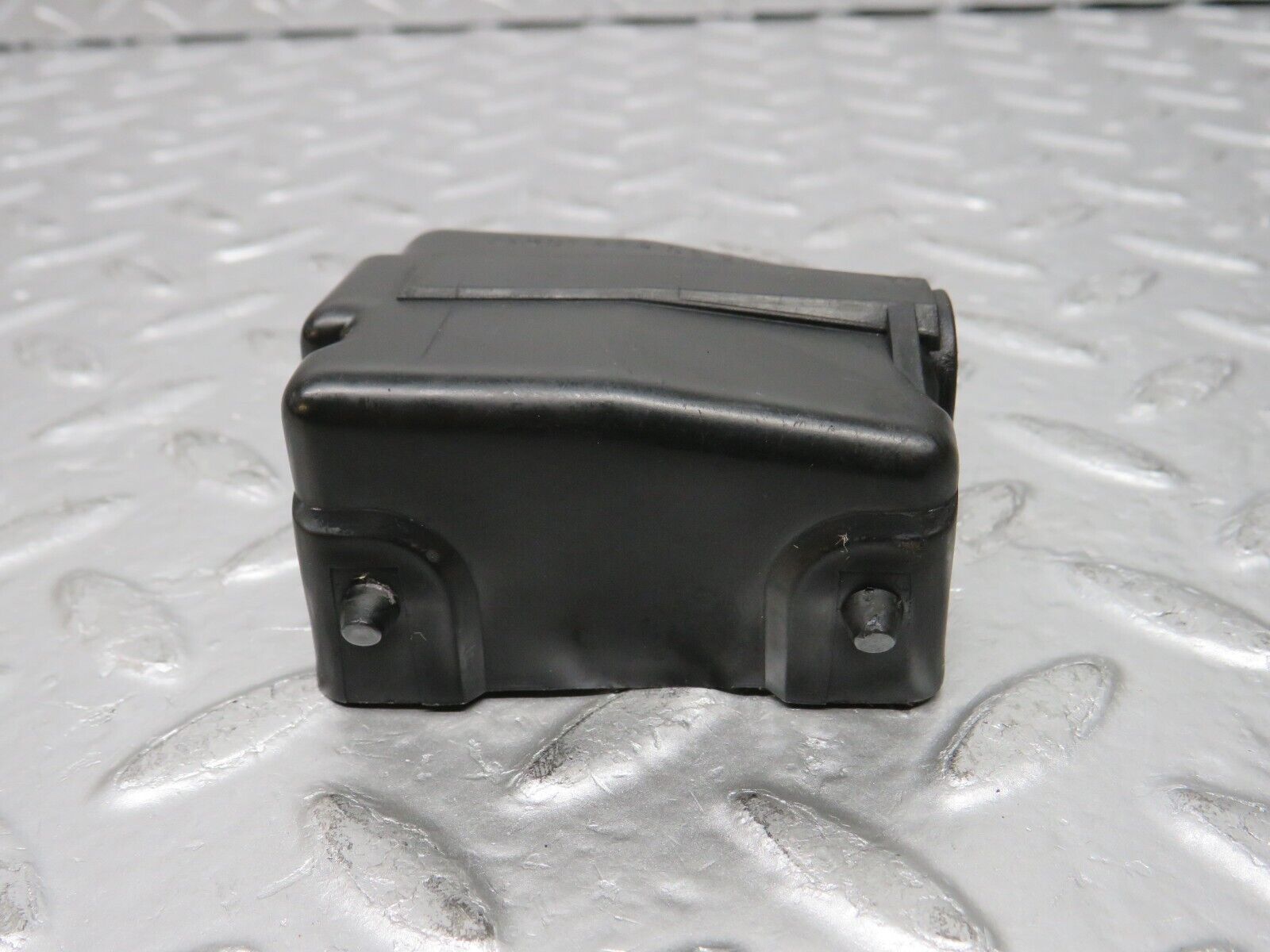 30708 Mercedes-Benz W201 190E 2.0L Hood Bonnet Lock Cover 2018890025
