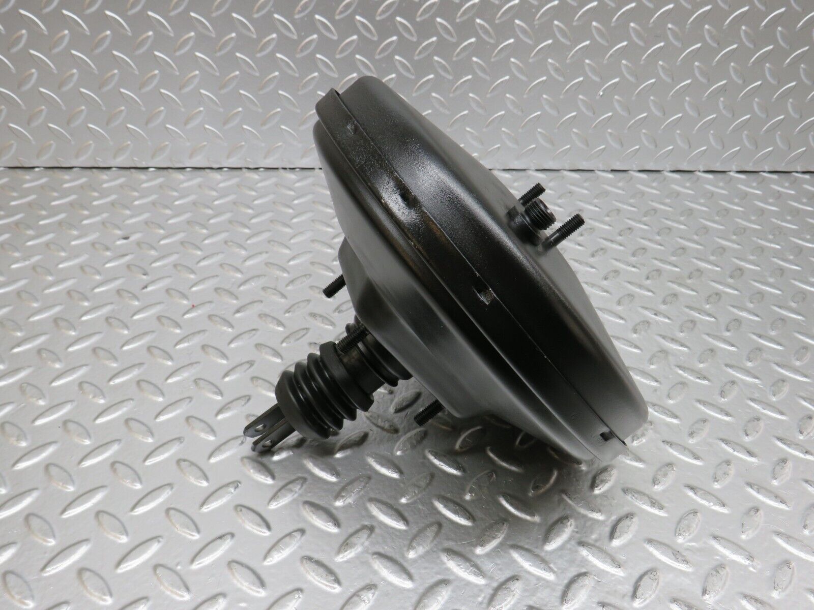 25414 Mercedes-Benz W123 200 Brake Booster Bendix