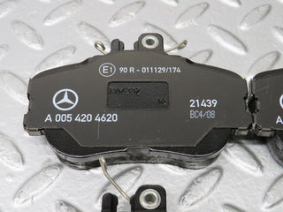 38203 Mercedes-Benz W202 Genuine Front Brake Pads New 0054204620