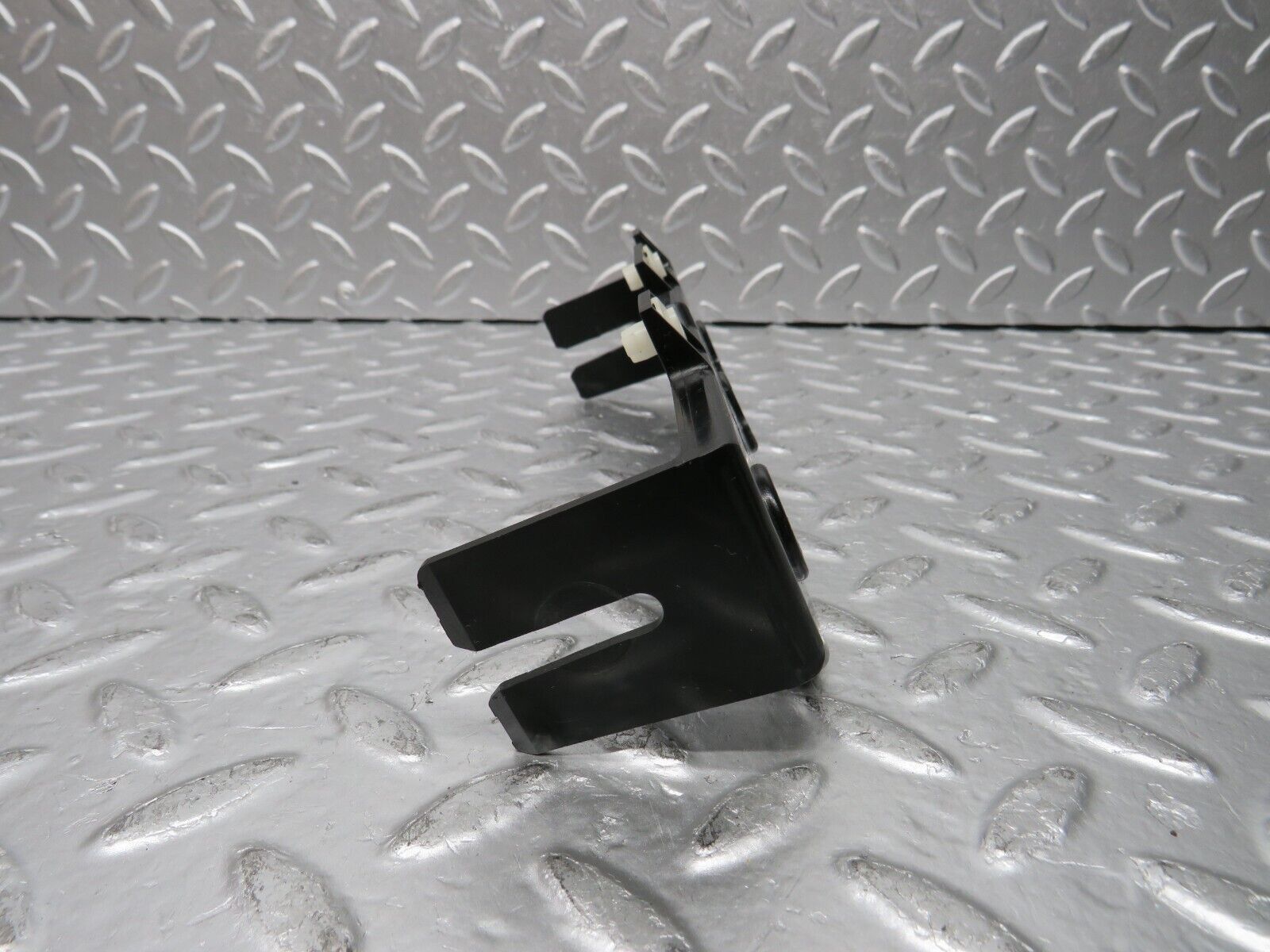 30815 Mercedes-Benz W201 190E 2.0L Heater Control Switch Holder Panel 2018330414