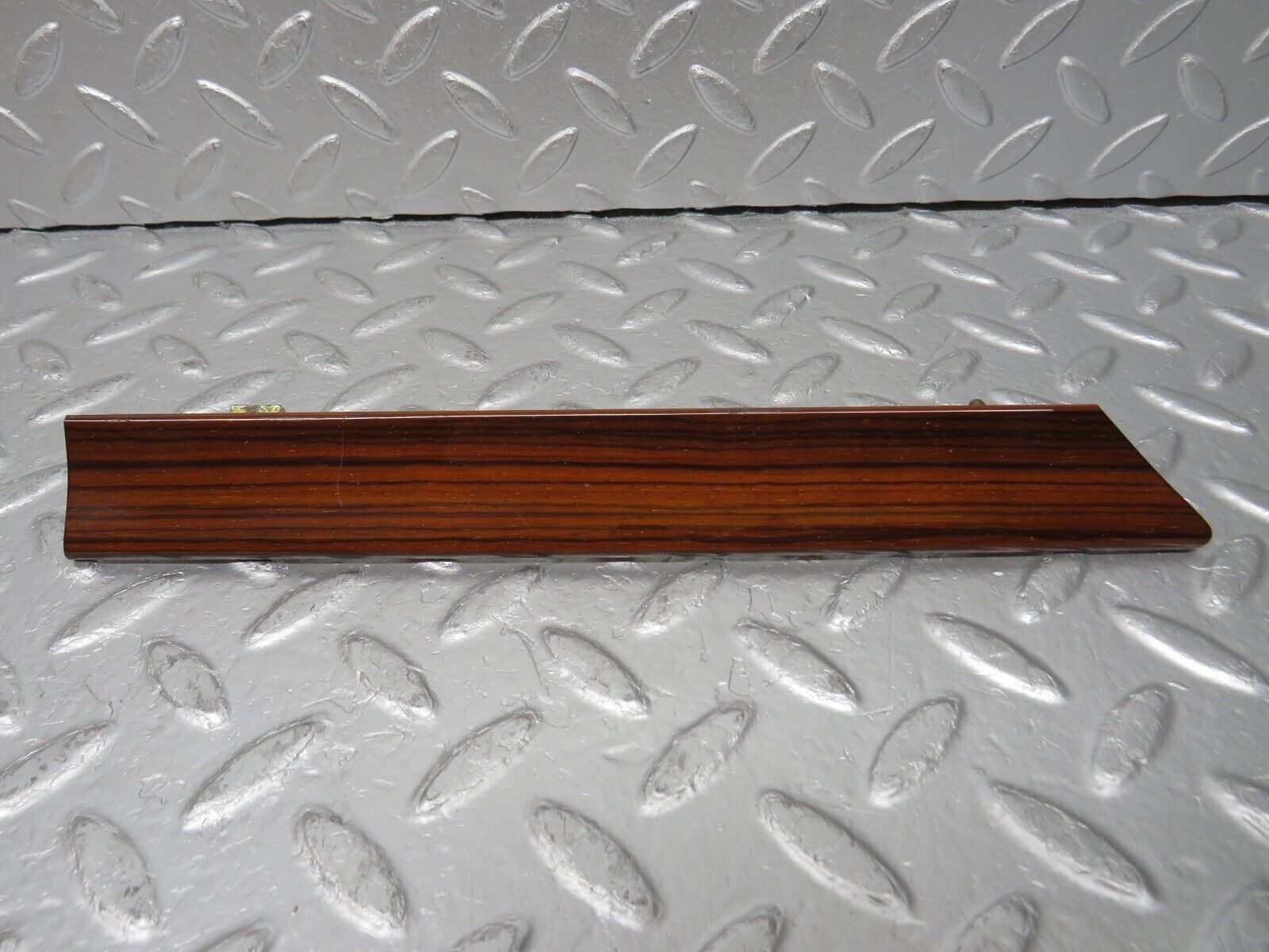 33175 Mercedes-Benz W124 Dashboard Wood Trim
