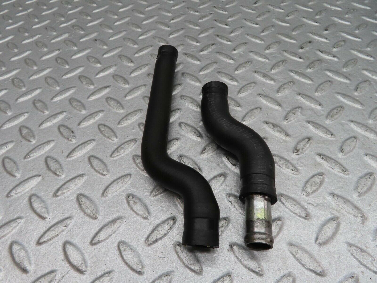 16404 Mercedes-Benz W124 260E Water Cooling Hose Pipe 1248323494