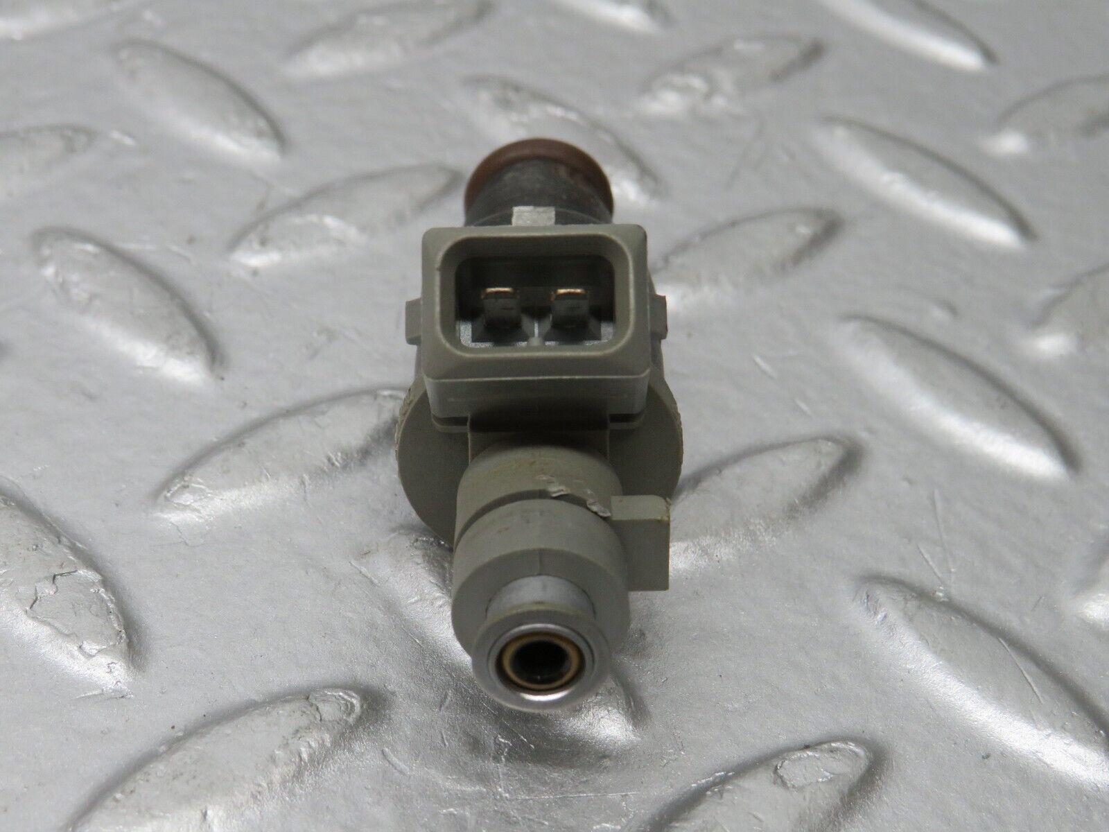 33486 Mercedes-Benz W202 C180 Fuel Injector Siemens 0000787423