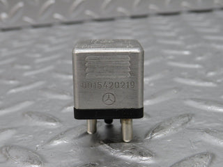 W124 Wagon multi purpose relay used OEM