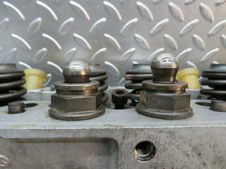 R107 SLC cylinder head right used OEM