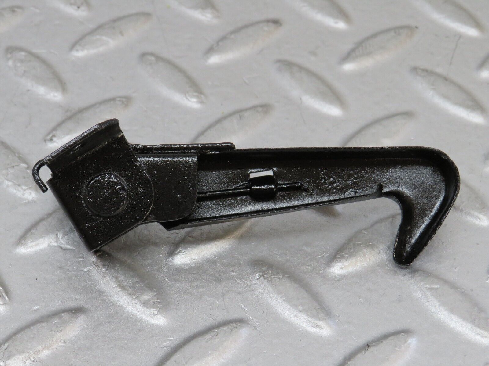 35938 Mercedes-Benz W108 Bonnet Safety Latch