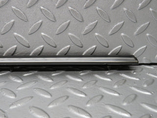 40640 Mercedes-Benz W123 300D Rear Right Door Centre Moulding Trim