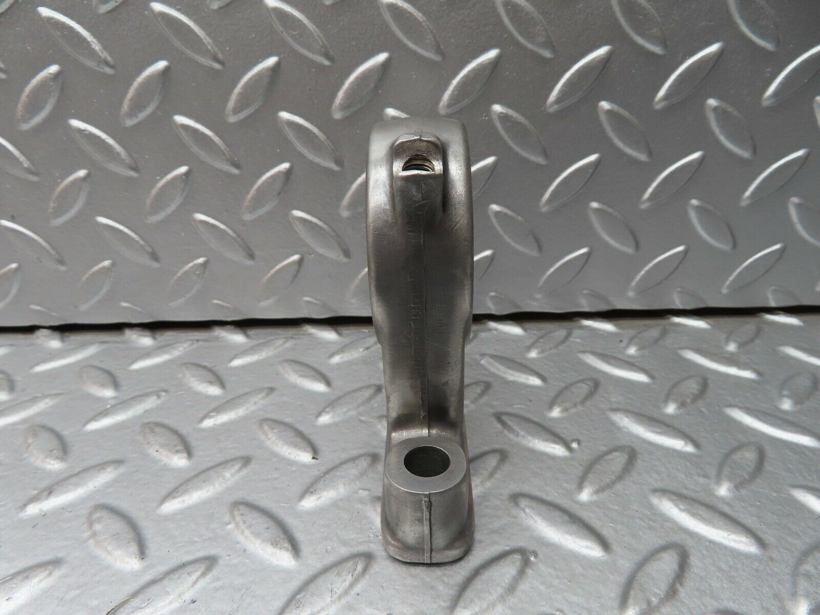 20677 Mercedes-Benz R107 450SL Camshaft Tower Bearing 1160512718