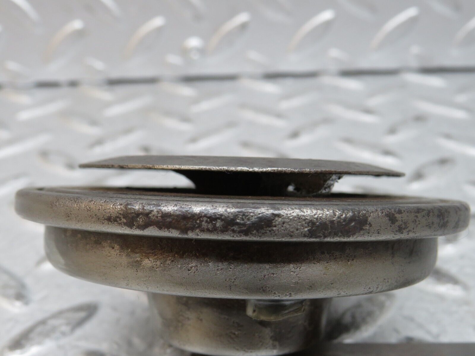 28447 Mercedes-Benz S123 240D Wagon Horn 002952 0035424120