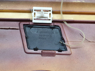 41226 Mercedes-Benz W126 300SE Side Skirt Right 1266905040 1266980230 1266980430