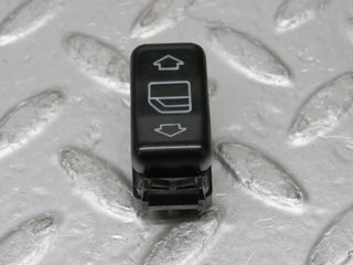 32468 Mercedes-Benz S124 300TE Wagon Electric Window Switch Right 1248204510