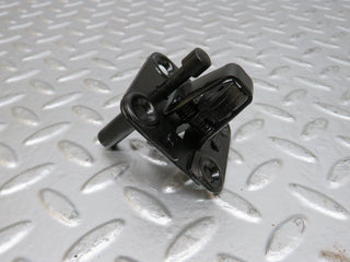 25418 Mercedes-Benz W123 200 Bonnet Lock Catch