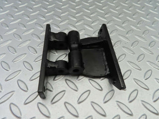 6821 Mercedes-Benz S124 E220 Wagon Air Con Compressor Bracket Holder