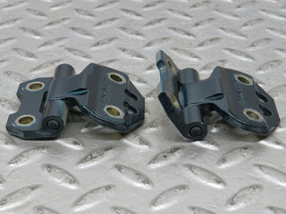 W124 Wagon left door hinge pair used OEM