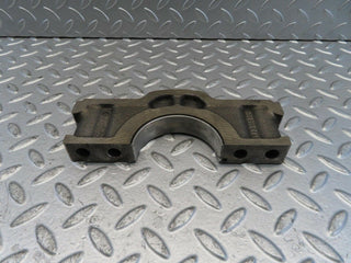 W221 crankshaft bearing holder block used OEM