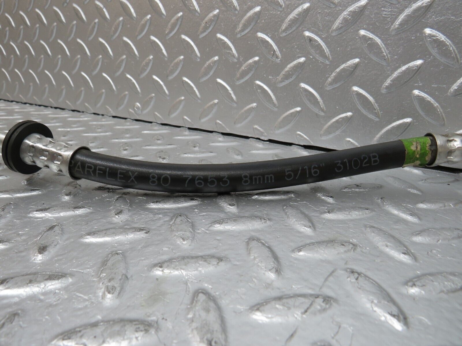 31316 Mercedes-Benz S124 Wagon 220TE Wagon Air Conditioning Hose Pipe