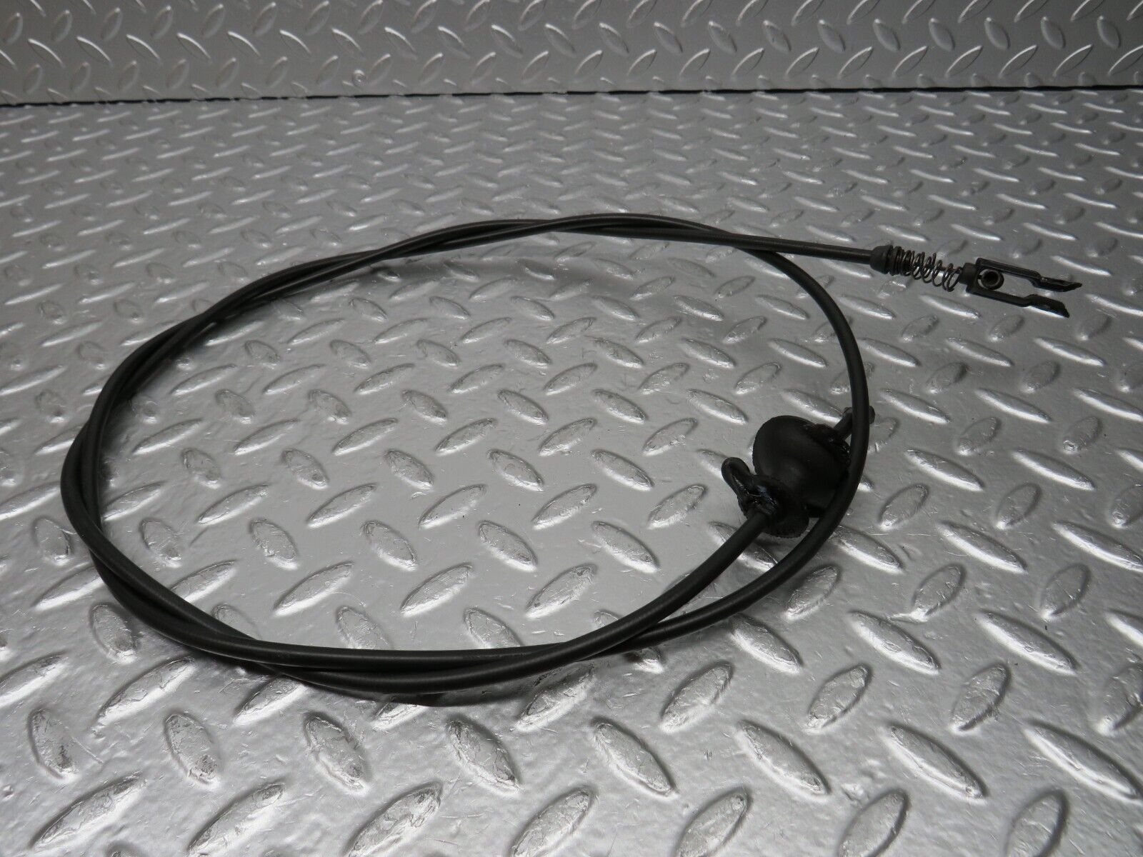 30927 Mercedes-Benz W201 190E 2.0L Bonnet Release Cable 1239970681