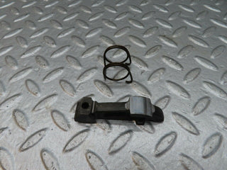 18065 Mercedes-Benz W123 200 Valve Rocker Arm With Retaining Spring