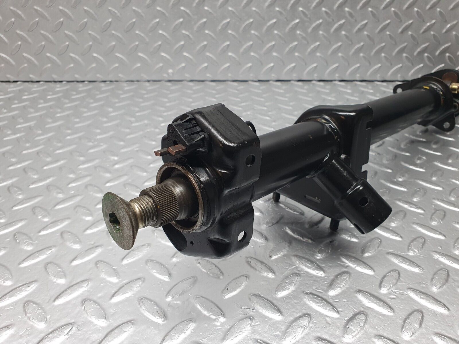 40709 Mercedes-Benz W123 300D Steering Column