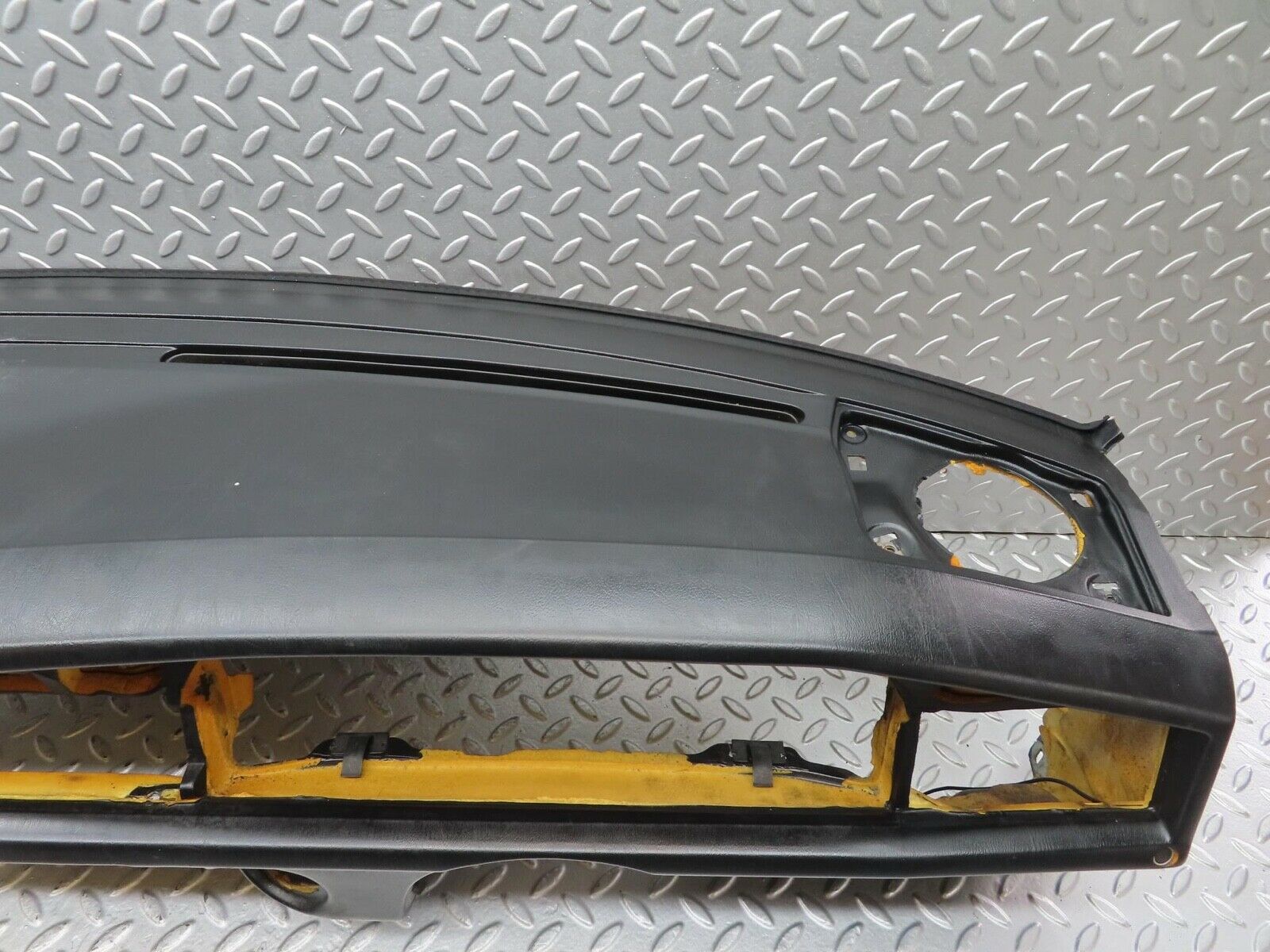 14570 Mercedes-Benz W201 190E Dashboard Black