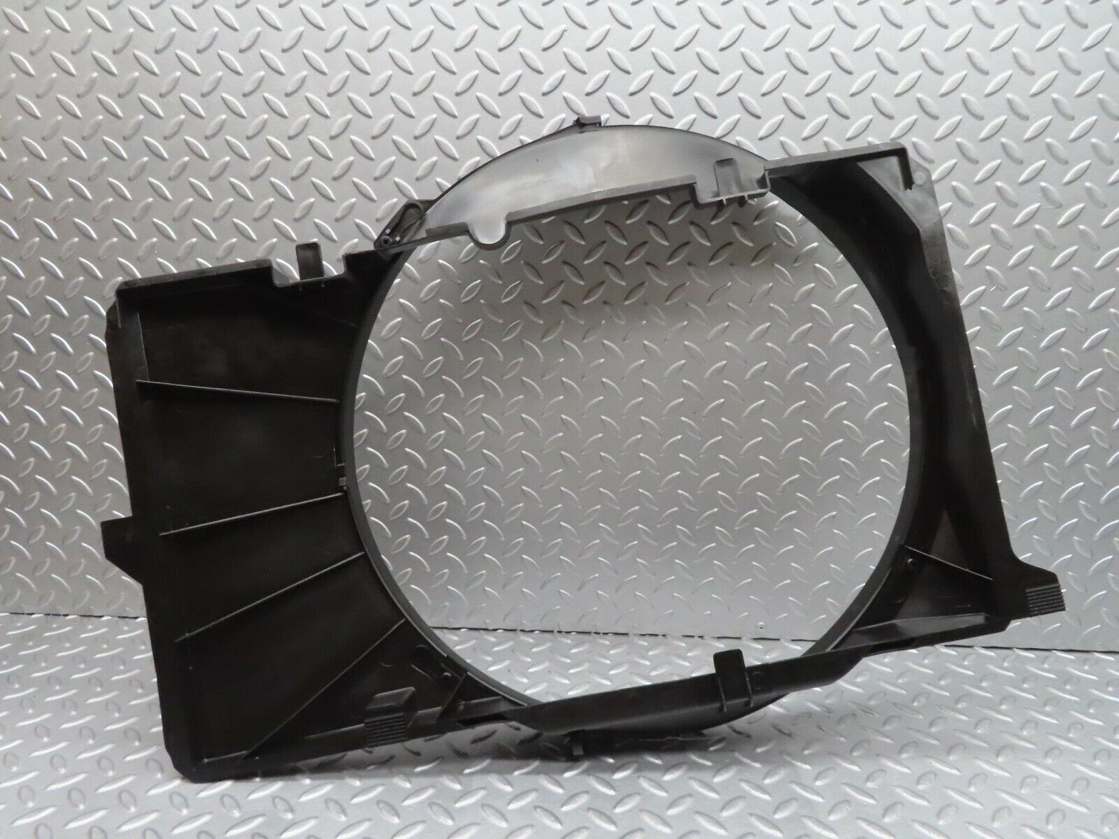 12037 Mercedes-Benz R129 300SL Coupe Radiator Fan Shroud 1295050055