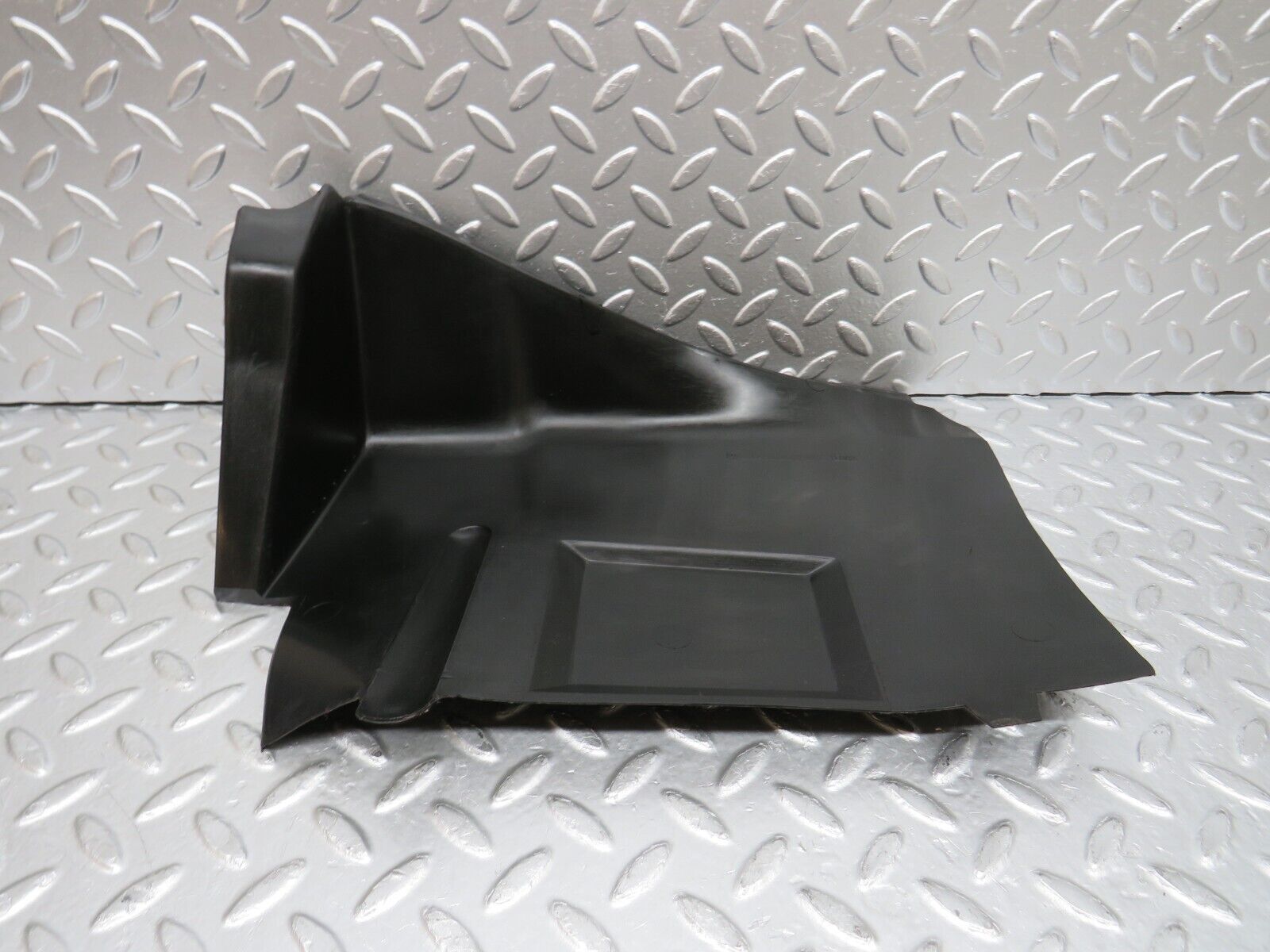 29319 Mercedes-Benz W124 230E Engine Compartment Cover Left Side 1246261930