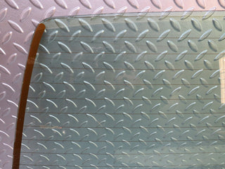 28404 Mercedes-Benz S123 240D Wagon Heated Rear Windscreen 1237400157