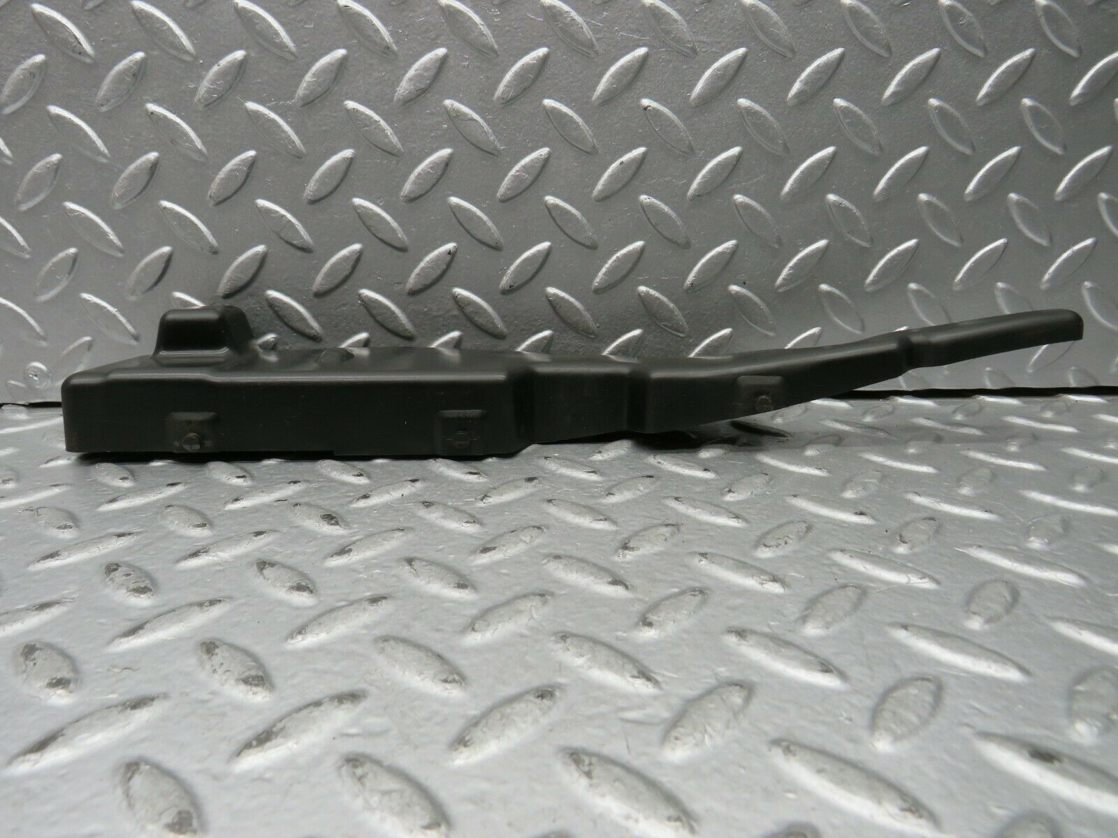 22121 Mercedes-Benz S123 280TE Wagon Bonnet Catch Cover 1238870025