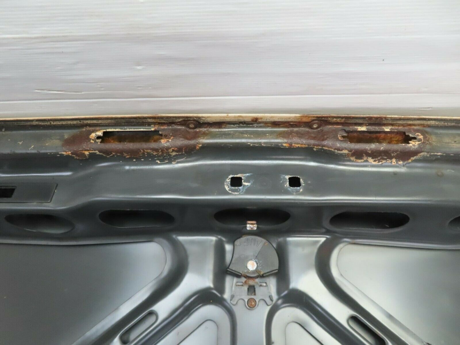 10906 Mercedes-Benz W123 230E Boot Lid Trunk Door