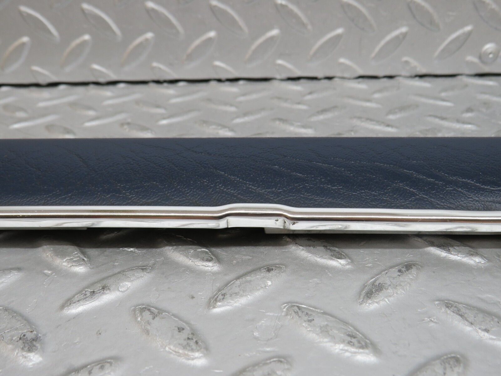 37306 Mercedes-Benz W109 300SEL Rear Right Door Card Top Trim Blue