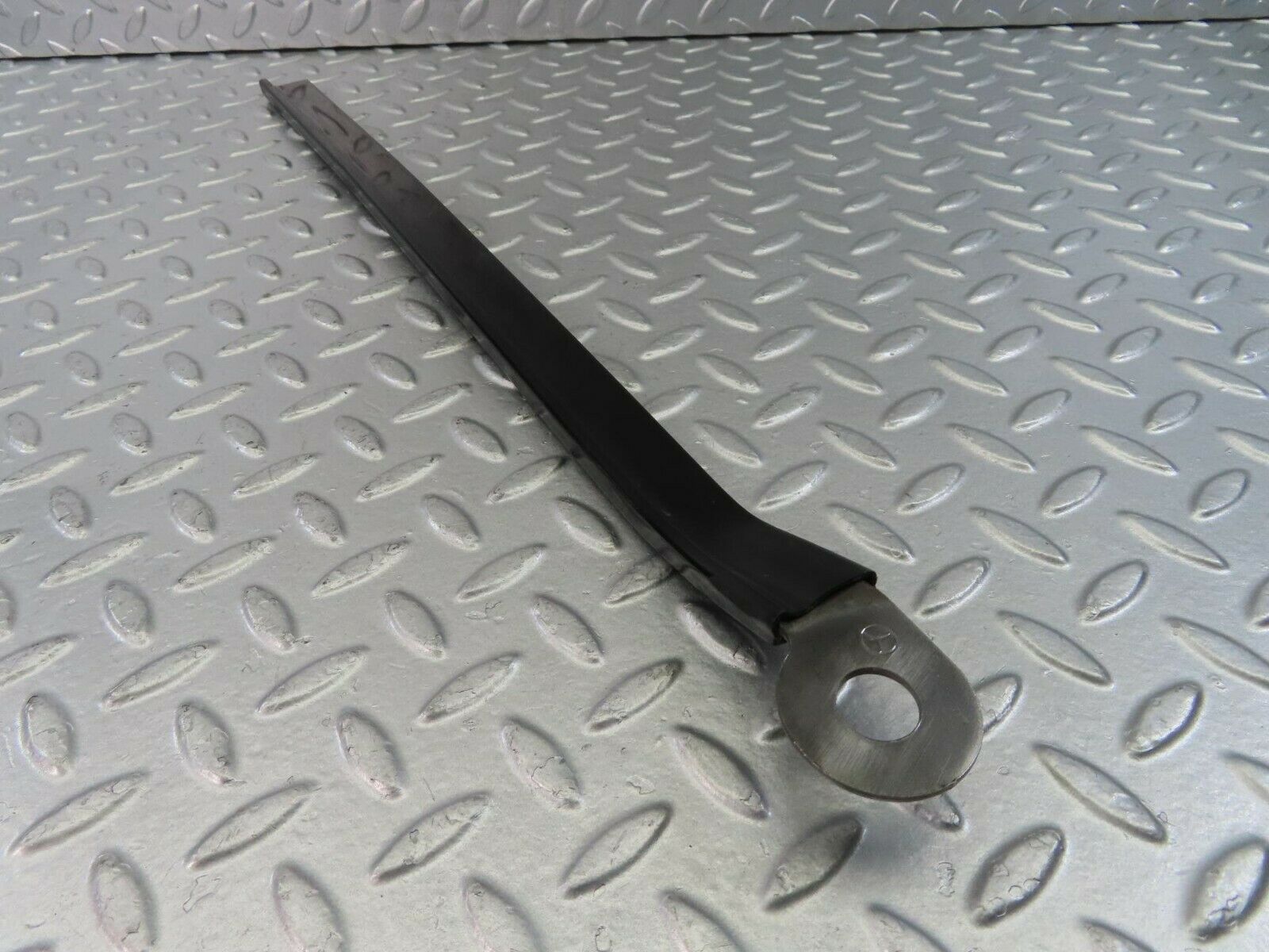 10677 Mercedes-Benz W123 230E Left Seat Belt Runner With Cover