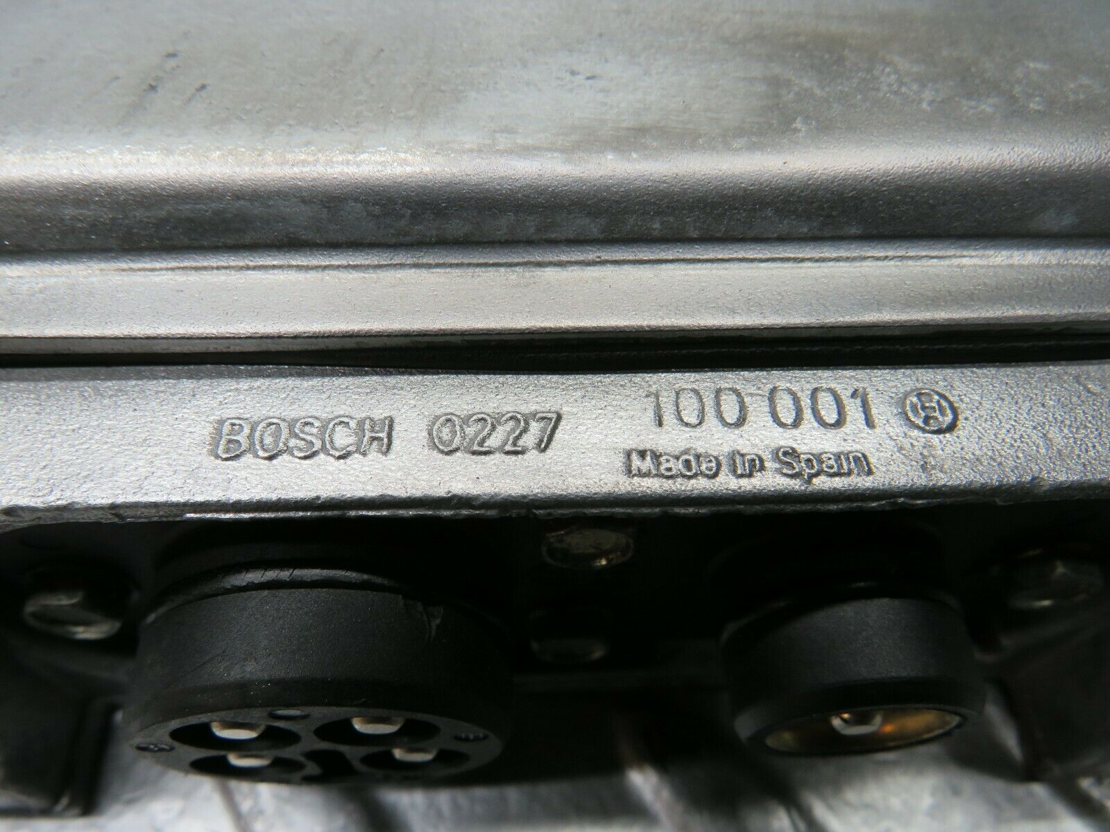 22691 Mercedes-Benz C107 450SLC Coupe Ignition Control Unit Bosch 0227100001