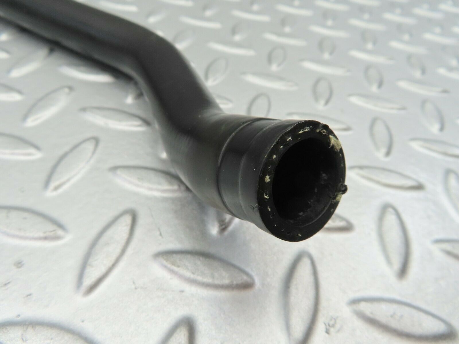 6687 Mercedes-Benz S124 E220 Wagon Heater Hose 1248327193