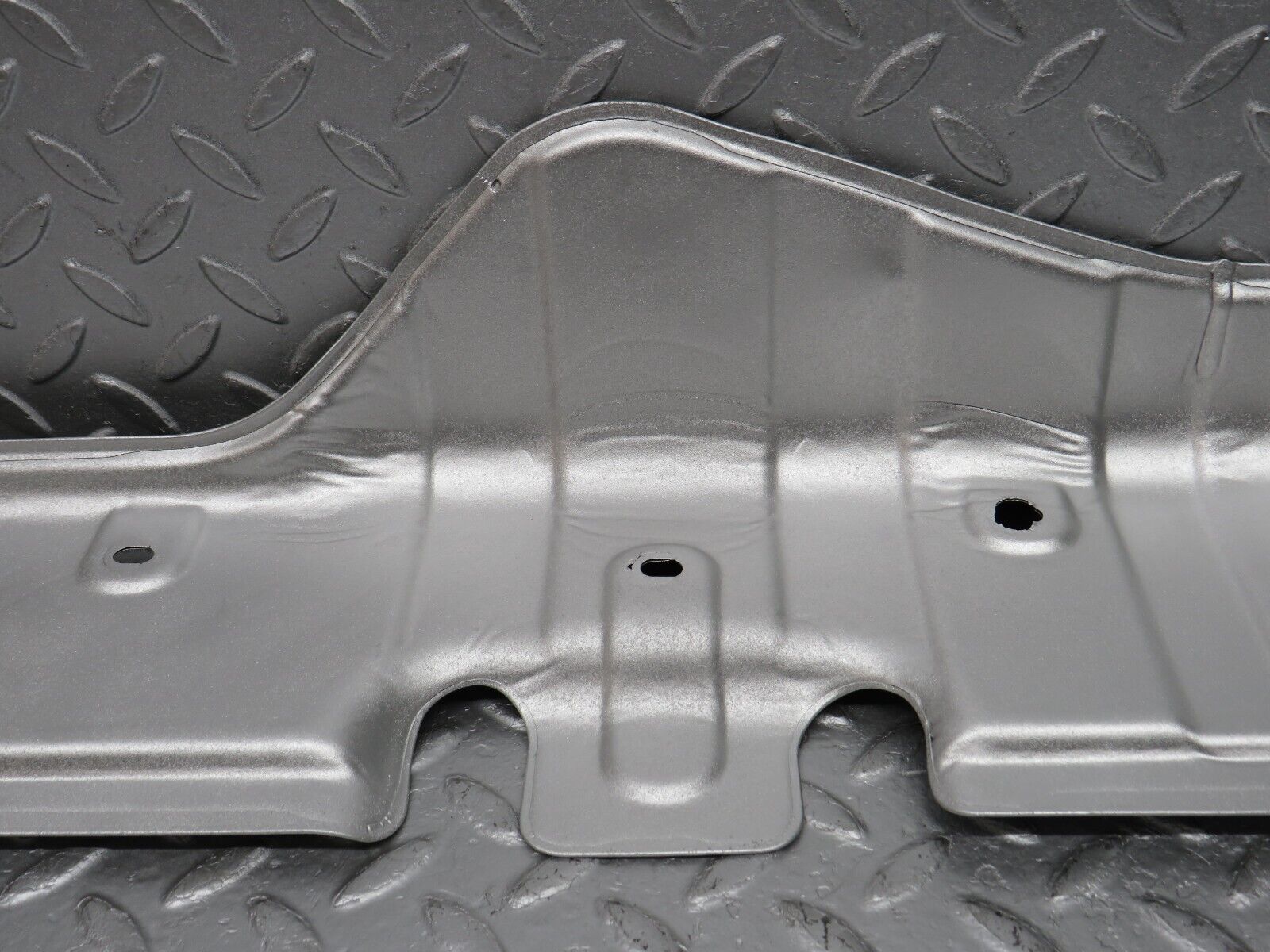 38133 Mercedes-Benz A124 320E Cabriolet Exhaust Manifold Heat Shield 1041421220