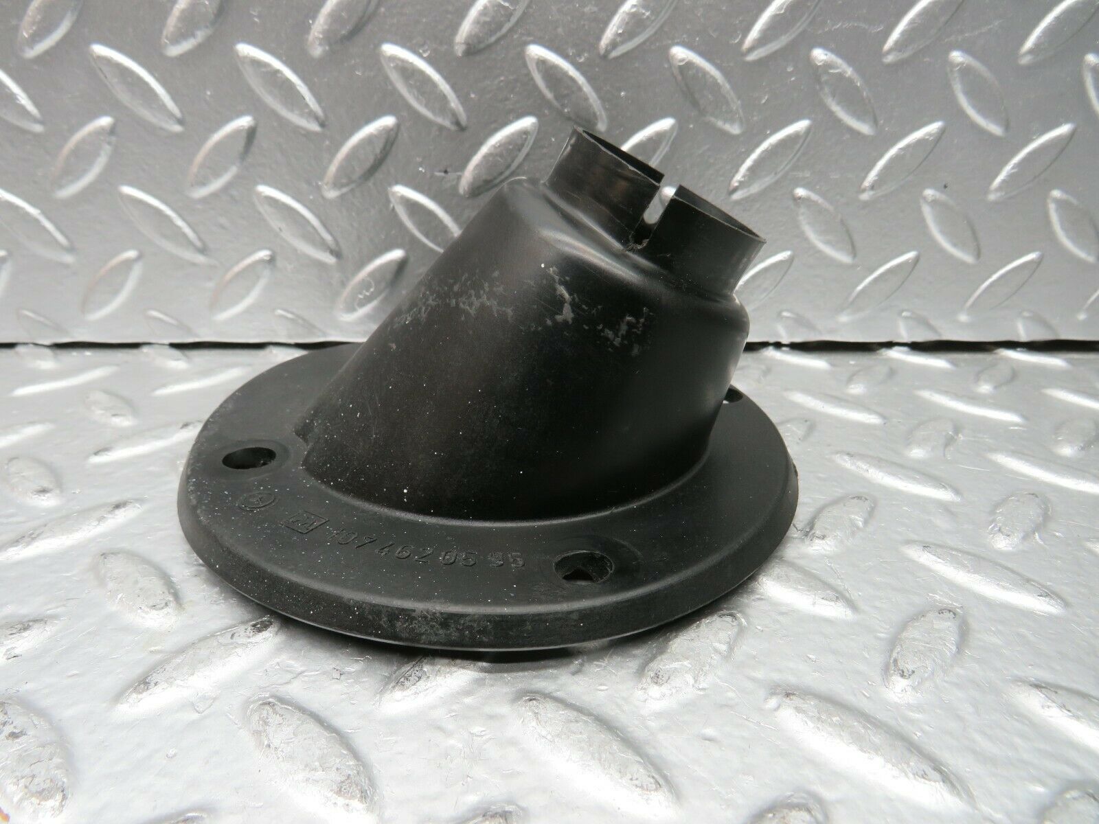 22838 Mercedes-Benz C107 450SLC Coupe Steering Column Joint Cover 1074620595