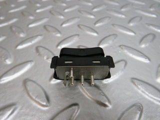 24672 Mercedes-Benz W140 S320 Central Locking Switch 2028203910