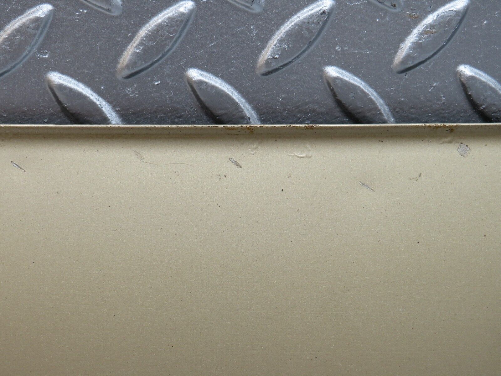 28453 Mercedes-Benz S123 240D Wagon Wiper Motor Assembly Cover Access Panel