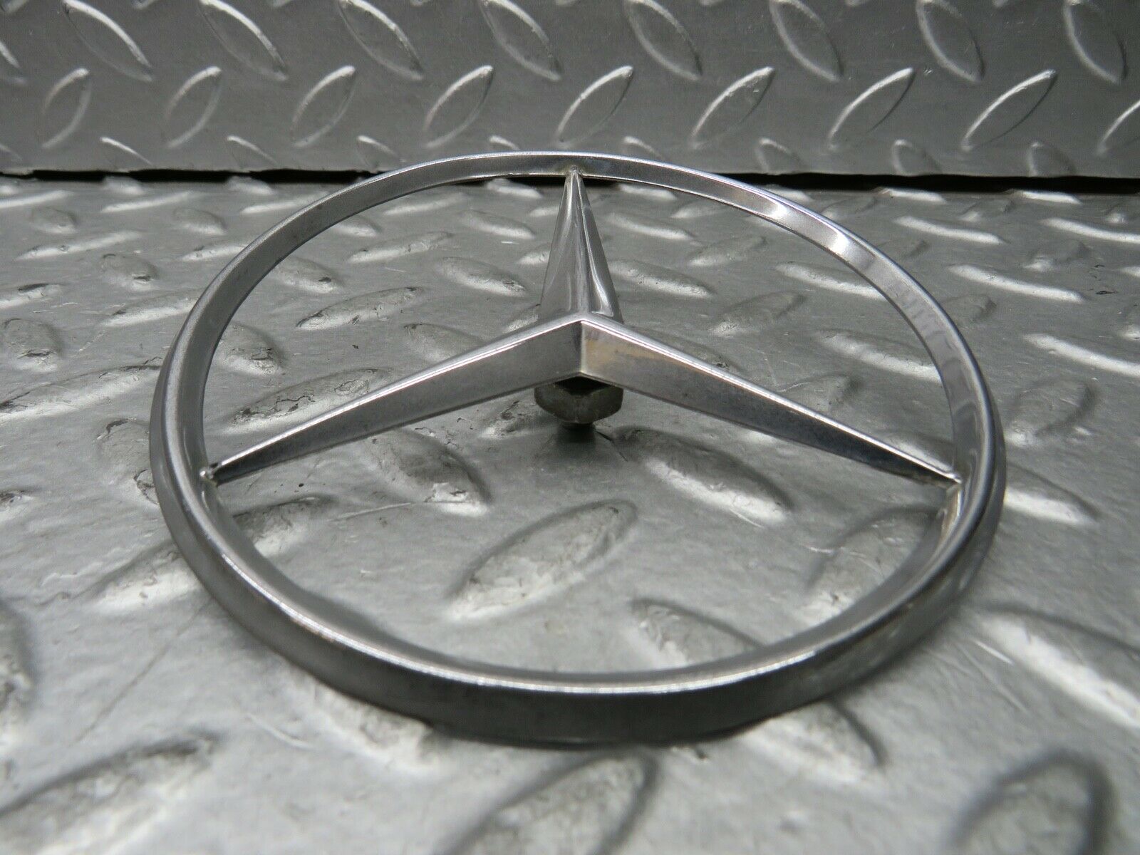 21858 Mercedes-Benz W123 Trunk Boot Lid Emblem  1267580058