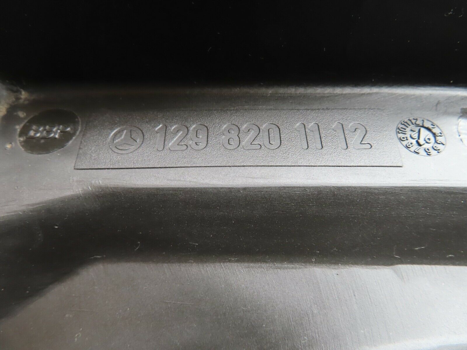 19898 Mercedes-Benz R129 300SL Coupe Engine Cable Channel Left Side 1298201112