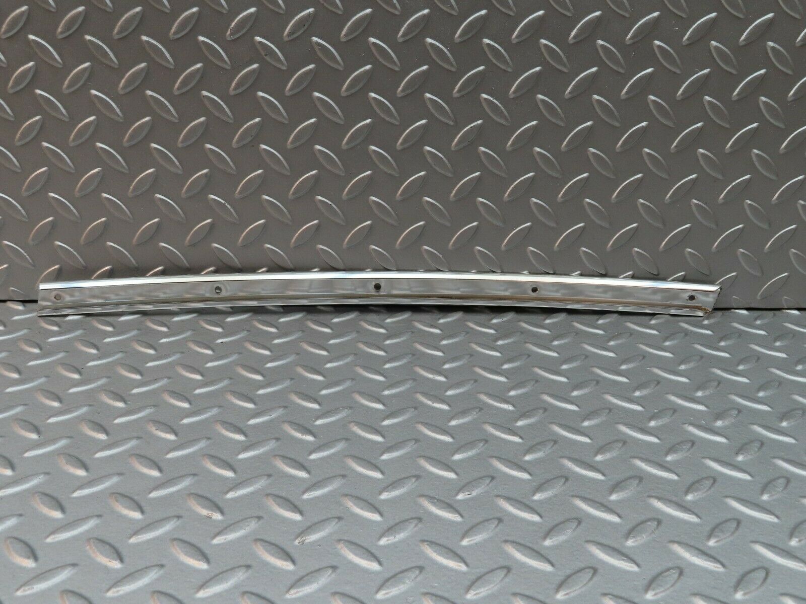 5079 Mercedes-Benz R107 350SL Coupe Sealing Rail A Pillar Right