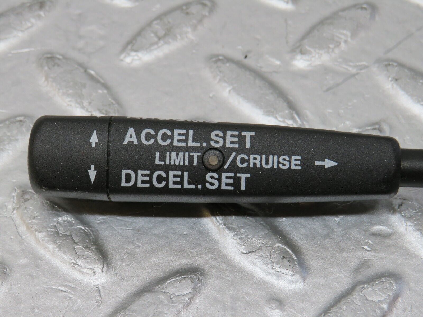 35065 Mercedes-Benz W210 320E Cruise Control Stalk 2085450424