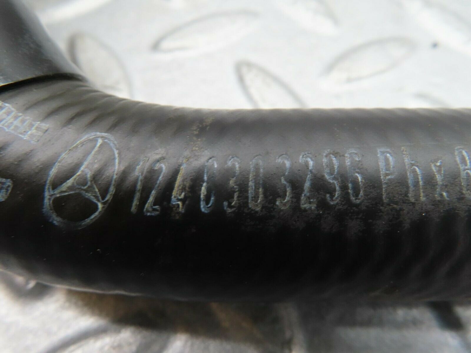 16350 Mercedes-Benz W124 260E Coolant Hose Pipe Set 1248303296