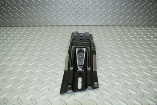3220 Mercedes-Benz W115 220D Manual Gearbox Bracket Mounting