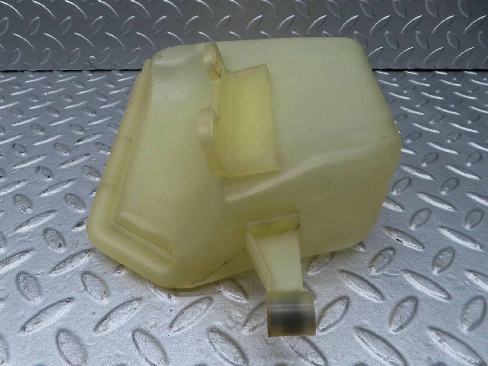 16338 Mercedes-Benz W124 260E Coolant Expansion Tank 1245000449