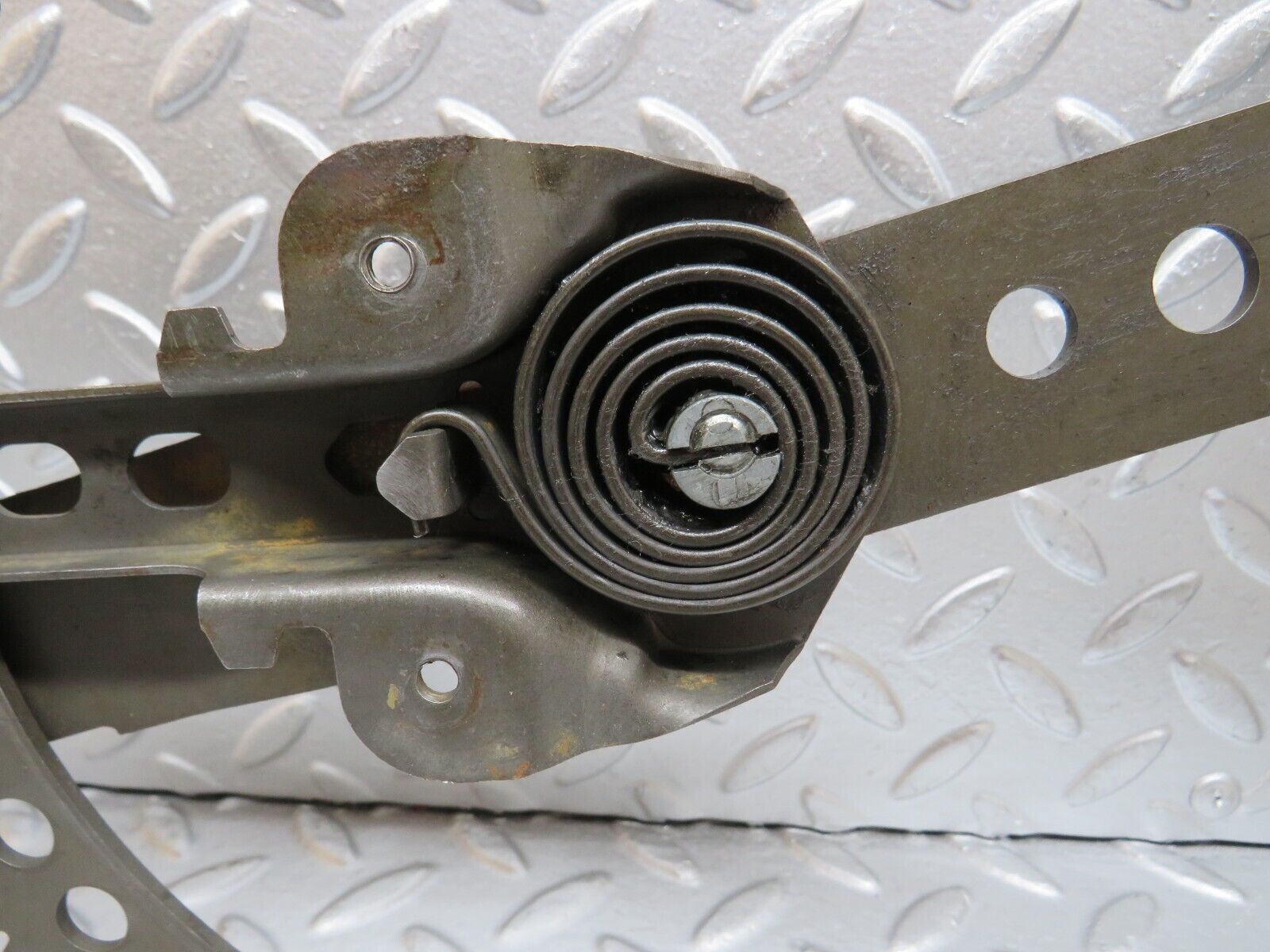 31140 Mercedes-Benz W123 200D Front Left Manual Window Regulator 1237200346
