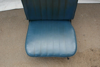 W120 Ponton front right seat used OEM