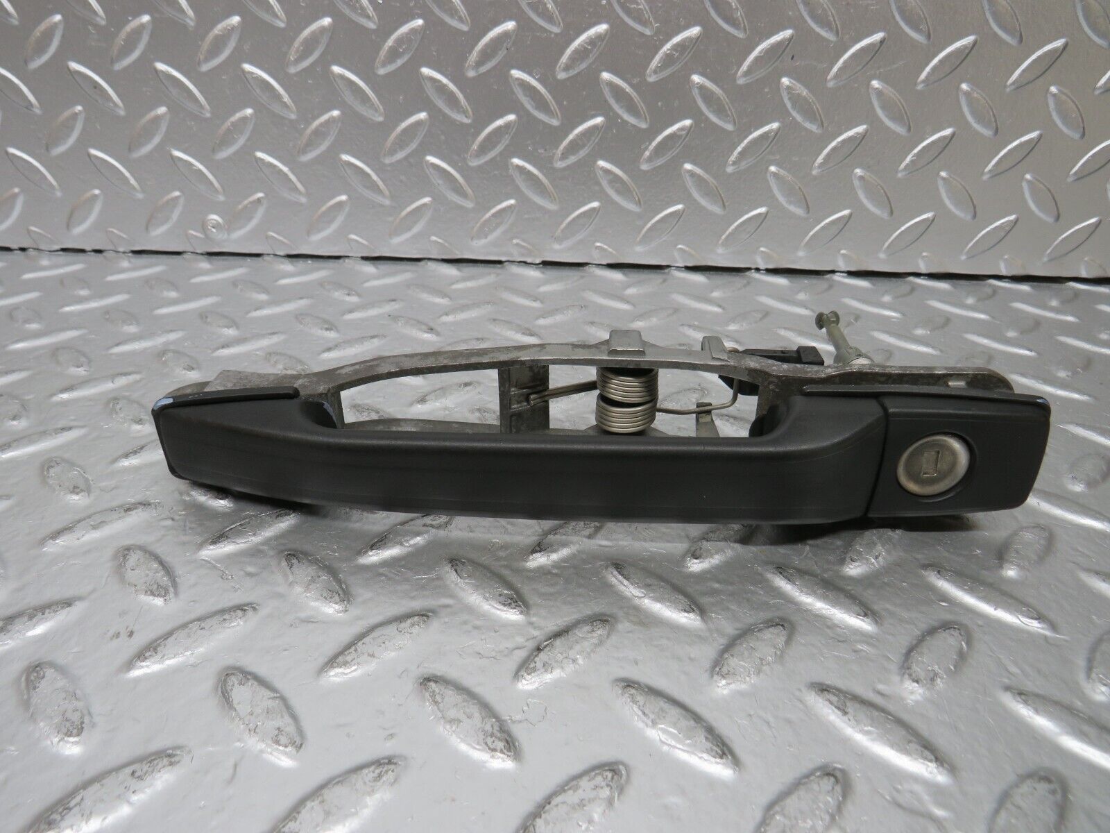 25207 Mercedes-Benz W201 190D Exterior Door Handle Front Right No Key
