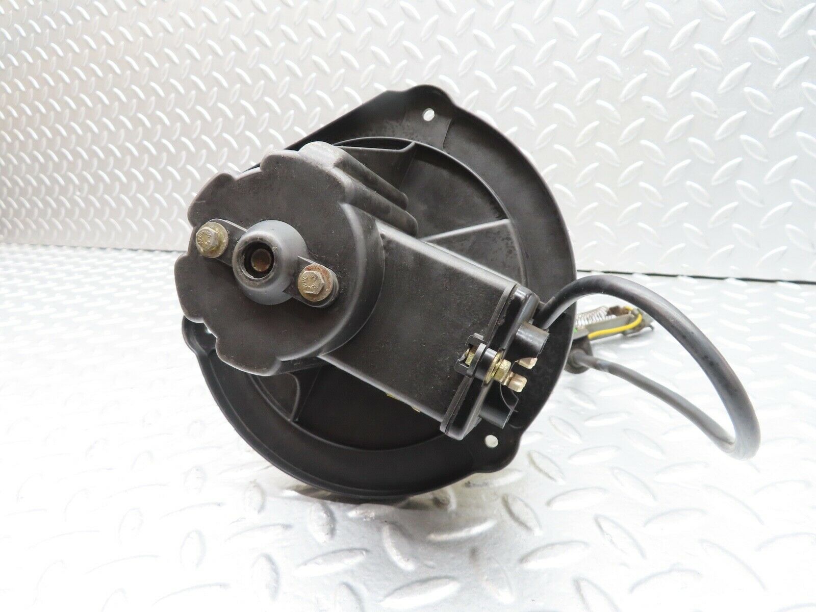 18138 Mercedes-Benz W123 200 Heater Blower Motor 1238300008